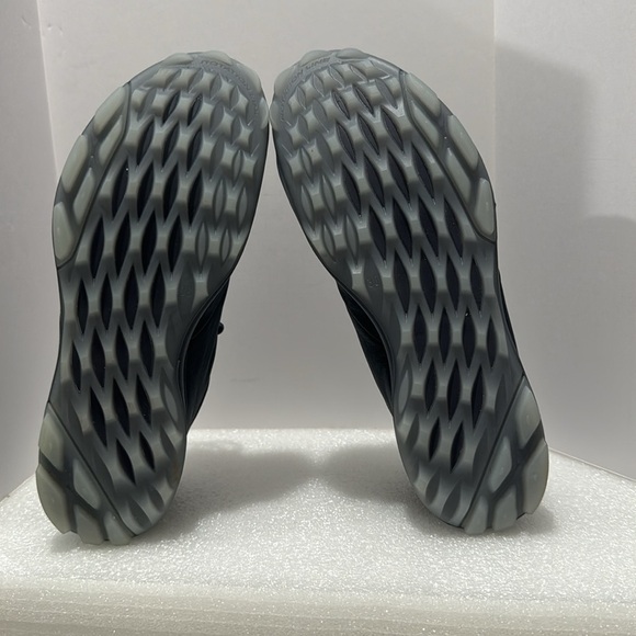 Ecco S-Three BOA Spikeless Leather Mens Golf Shoes  Size 38 - Picture 3 of 9